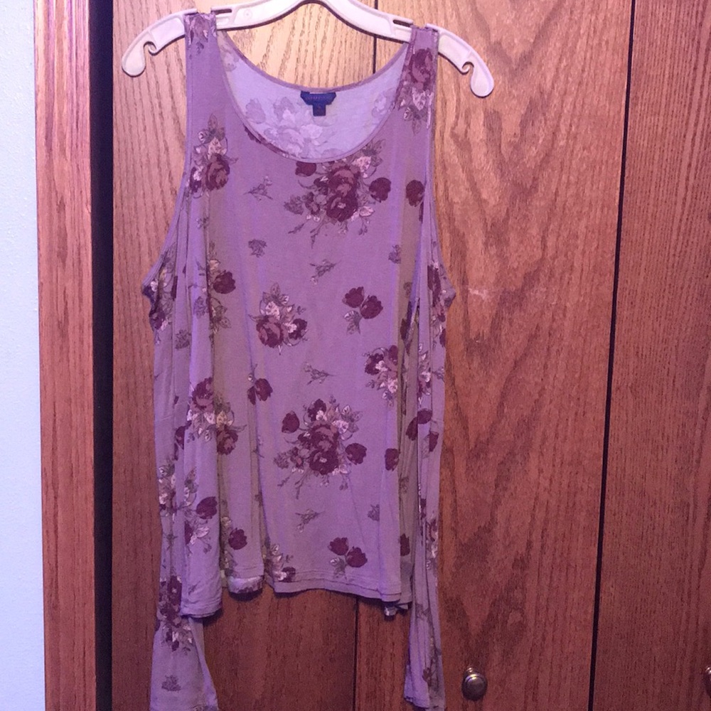 no shoulder long sleeve tee shirt